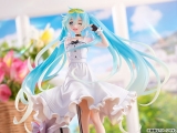 Оригинальная аниме фигурка «Hatsune Miku GT Project Racing Miku 2021 Vacation Style Ver. 1/7 Complete Figure»