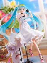 Оригинальная аниме фигурка «Hatsune Miku GT Project Racing Miku 2021 Vacation Style Ver. 1/7 Complete Figure»