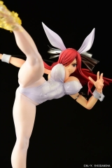 Оригинальная аниме фигурка «FAIRY TAIL Erza Scarlet High Kick ver. White Rabbit 1/6 Complete Figure»