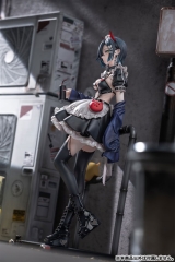 Оригинальная аниме фигурка «Azur Lane Ulrich von Hutten Madchen Trummer Ver. 1/6 Complete Figure»