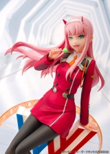 Оригинальная аниме фигурка «DARLING in the FRANXX Zero Two 1/7 Complete Figure»