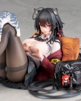 Оригинальная аниме фигурка «Azur Lane Taihou Sweet Time After School Ver. 1/7 Complete Figure»