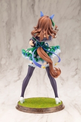 Оригинальная аниме фигурка «Umamusume Pretty Derby King Halo 1/7 Complete Figure»