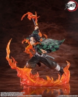 Оригинальная аниме фигурка «Figuarts ZERO Tanjiro Kamado Rengoku Guard ver. "Demon Slayer: Kimetsu no Yaiba"»