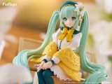  Оригінал (аніме): Miku     Оригінал (other):	Vocaloid Ім'я персонажа:	 Miku Hatsune персонаж 初音ミク Дата випуску: У середині листопада, 2024 Тип фігурки: Game Prize Матеріал: ATBC-PVC Висота: 140 мм Виробник: FuRyu Серія: Noodle Stopper Figure