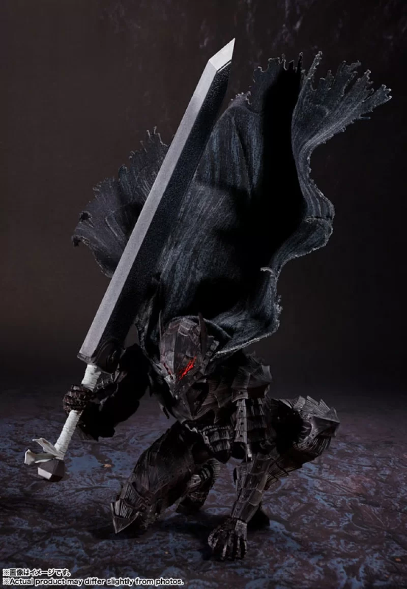 Оригинальная аниме фигурка «S.H.Figuarts Guts (Berserker Armor) -Passion-  